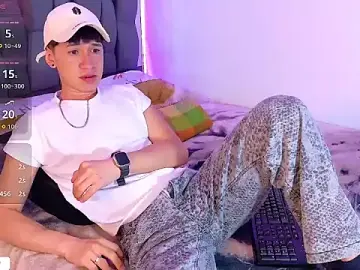 Stripchat Free Live Porn of Twink_daren