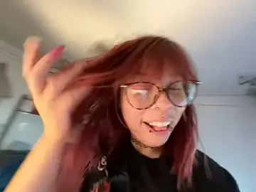 Stripchat Adult Webcams of moan4mona