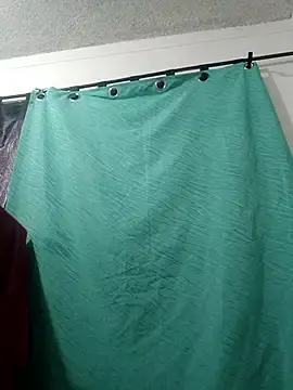 Stripchat Watch Live Sex Cams of Heartsarm