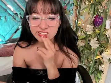 Stripchat Best Webcam of Nanachi_Cook