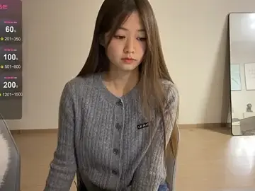 Stripchat Free Live Porn of Alyssa-8