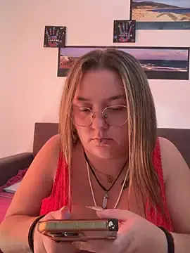 Stripchat Adult Webcams of _maracr19_