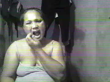 Stripchat Sex Cam of lady_helen00