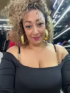 Stripchat Live Sex of Katti_Barrera