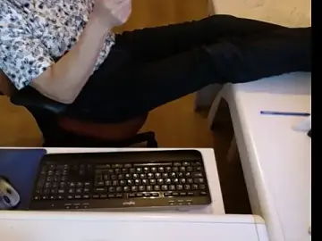 Stripchat Nude Webcam of dutchpornking