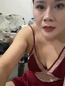 Stripchat Watch Live Sex Cams of yong0011