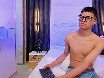 Stripchat Free Porn Cam of Apolo_jonnes