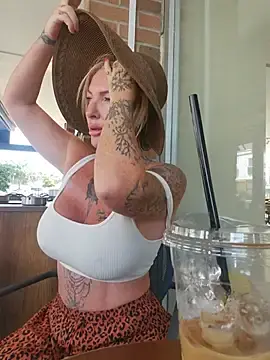 Stripchat Best Webcam of MommyBlairVIP