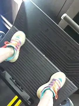 Stripchat Adult Webcams of TravelMommyBlair