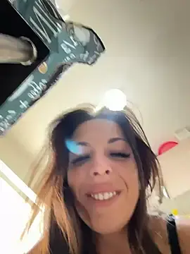 Stripchat Free Live Porn of Almmaxxxx
