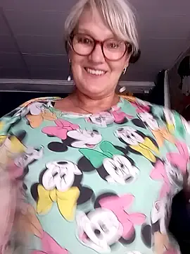 Stripchat Adult Webcam of irinamaux