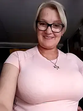 Stripchat Best live sex cam show of irinamaux