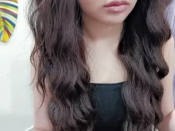 Stripchat Sex Cam of Ari-sweety