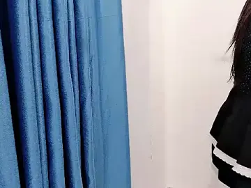 Stripchat Live Sex Cam of Ari-sweety