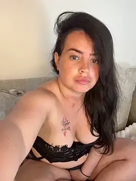 Stripchat Sex Cam of Sophie_23XX