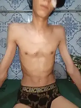 Stripchat Best live sex cam show of Yassir-xxxl
