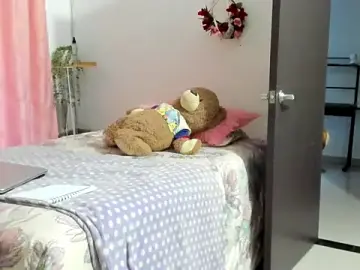 Stripchat Free Porn Cam of __Emma__11__Lecat_