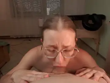 Stripchat Adult Webcams of foxeslovefoxes