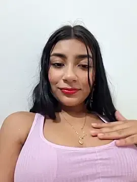 Stripchat Live Sex Cam of Sweed-virgin-pussy