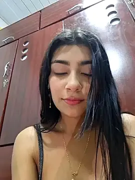 Stripchat Live Sex Cam of Sweed-virgin-pussy