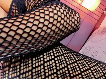 Stripchat Adult Webcam of Camille_deluxe