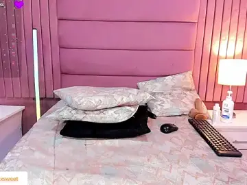 Stripchat Best live sex cam show of KittenDani