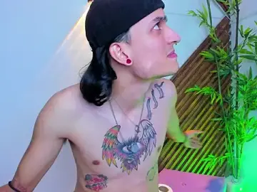 Stripchat Free Porn Cam of wild_demongirl