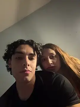 Stripchat Live Sex Cam of Clementemalo