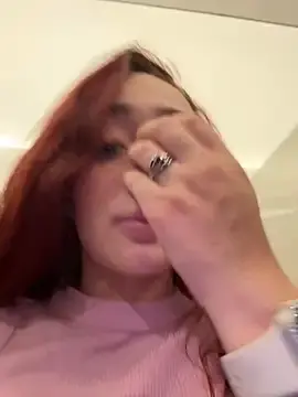 Stripchat Live Sex Cam of ariiel_