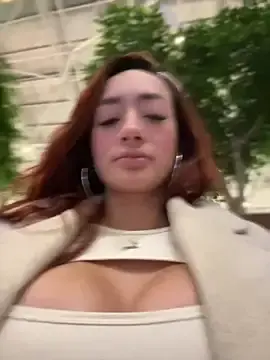Stripchat Best live sex cam show of ariiel_