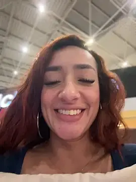 Stripchat Live Porn of ariiel_