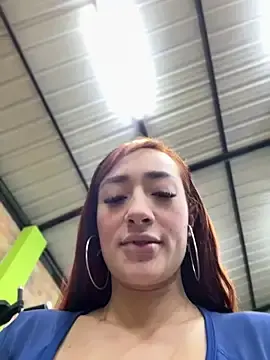 Stripchat Watch Live Sex Cams of ariiel_