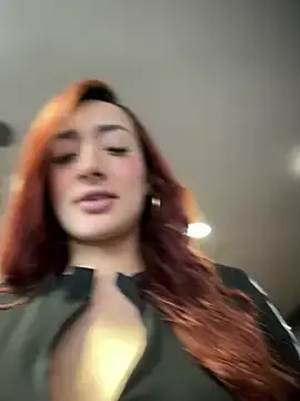 Stripchat Live Sex of ariiel_