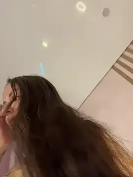 Stripchat Watch Live Sex Cams of Alina_Vibe_Me