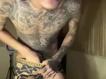Stripchat Live Porn of Ceesteve_hot