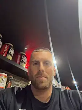 Stripchat Free Porn Cam of Johnytrain