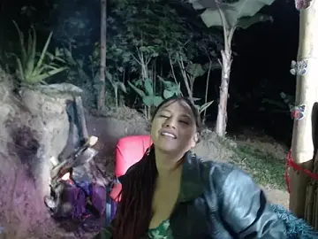 Stripchat Watch Live Sex Cams of esmeralda_li