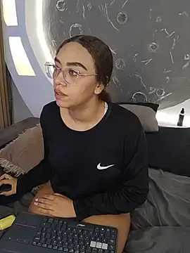 Stripchat Private Sex Chat of ritzabeth_daniel