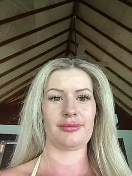 Stripchat Adult Video Chat of LoveShae_