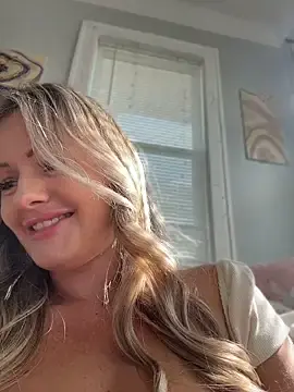 Stripchat Best Webcam of LoveShae_