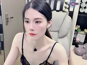 Stripchat Live Sex Cam of Yueyue-MM