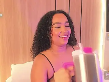 Stripchat Free Porn Cam of cloe_25