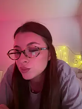 Stripchat Free Porn Cam of Mia-Rey