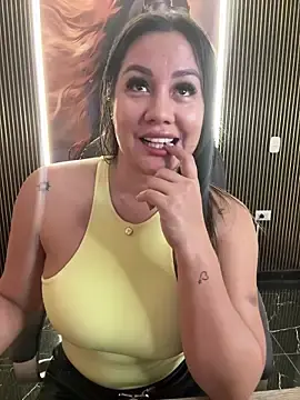 Stripchat Live Sex Cam of ValeryGrey