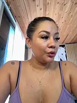 Stripchat Live Sex Cam of ValeryGrey