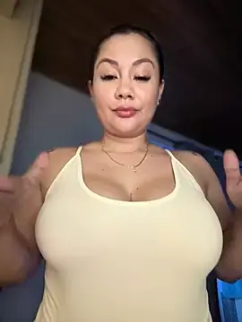 Stripchat Watch Live Sex Cams of ValeryGrey
