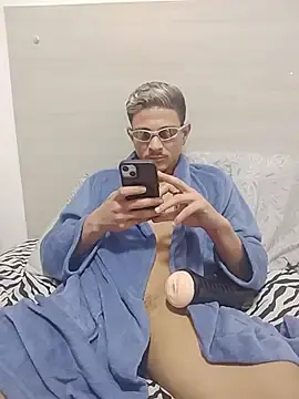 Stripchat Live Sex of BINHO_ZANARDI