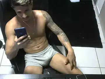 Stripchat Watch Live Sex Cams of BINHO_ZANARDI
