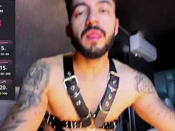 Stripchat Watch Live Sex Cams of MarkWalker__