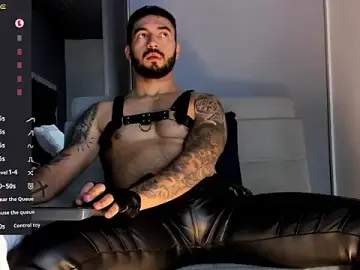 Stripchat Nude Webcam of MarkWalker__